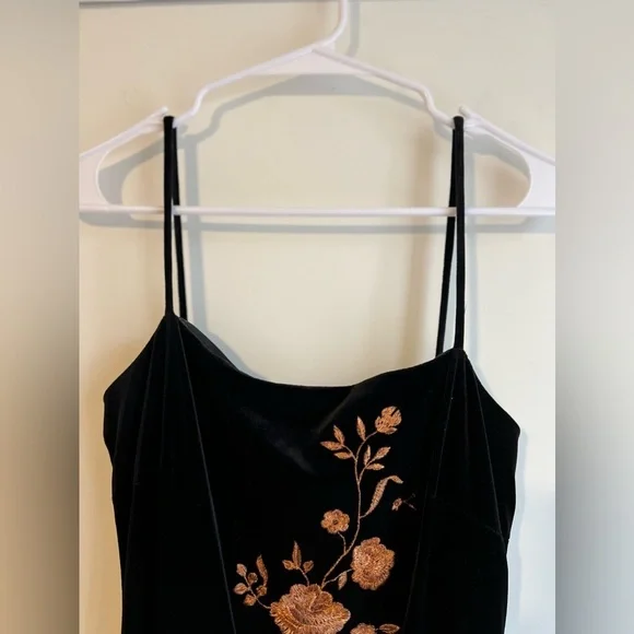 Vintage Arianna by Rachel Kaye Velvet Dress - Picture 6 of 11